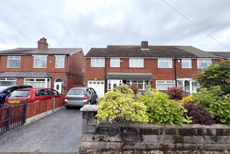 Preston Road, Standish, Wigan, WN6