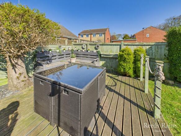 2 bed Terraced for sale Image 12