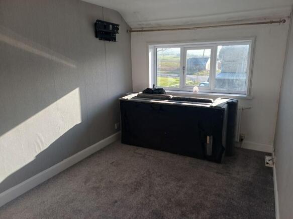 48 Hardman Close, Blackburn, Lancashire, BB1 2DT photo 5