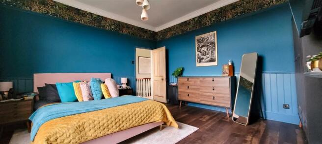 liversedge bed 1.jpg