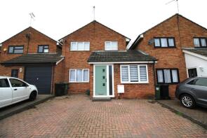 39, Cumberland Drive, Basildon SS15 6QS