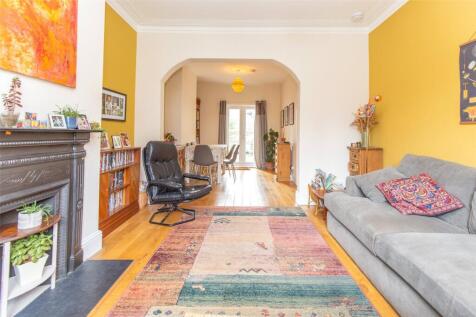 Mina Road, Bristol, BS2