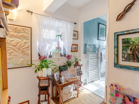 3 bed Cottage for sale Image 9