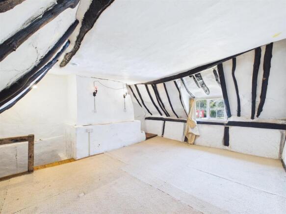 3 - Cottage in Bretforton, Evesham.jpg