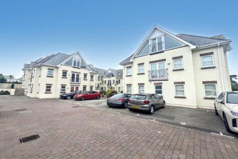 Pentire Crescent, Newquay, Cornwall