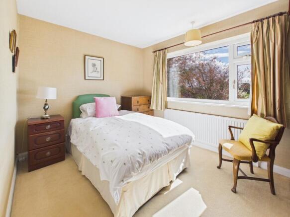 4 bed Detached for sale Image 4