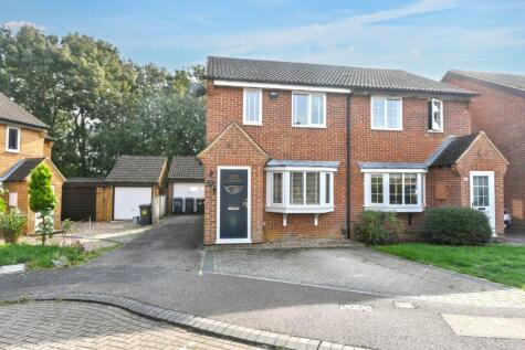 Naylor Avenue, Kempston, Bedford, MK42