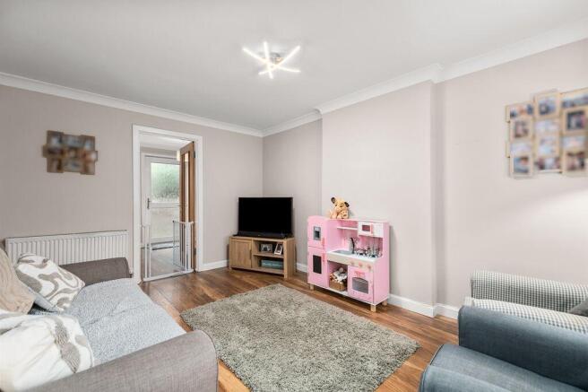 15 Balquhidderock, Stirling, FK7 7RQ photo 4