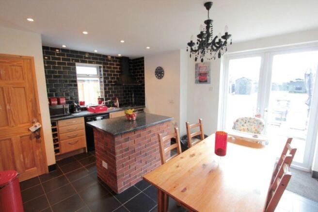 Kitchen/Breakf...