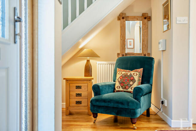 8616740-interiorW...