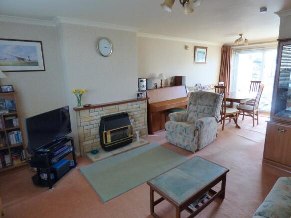 Sitting/dining-room