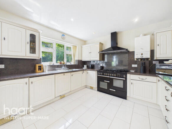 New Bristol Road, Weston-Super-Mare photo 4
