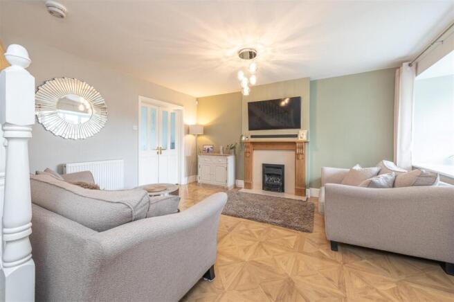Bracken Way, Lower Edge, Elland photo 4