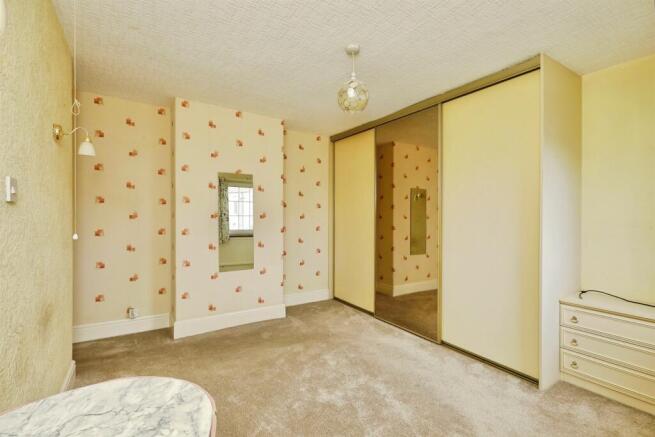3 bed Detached for sale Image 9