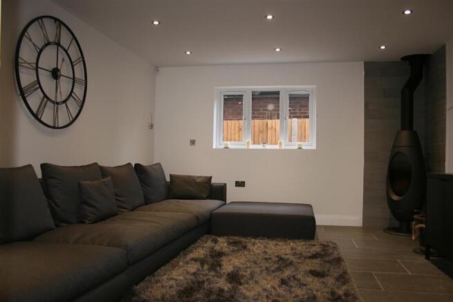 sitting room.JPG