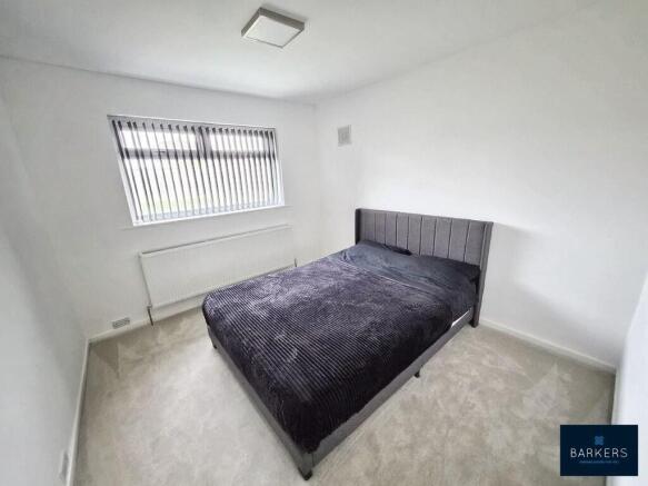 2 bed Semi-Detached Bungalow for sale Image 7