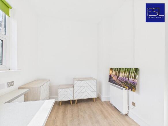 CAM02349G0-PR0147...