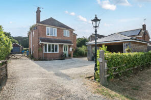 Forest Way, Lyndhurst Road, Salisbury SP5 2AJ