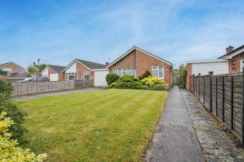St. James Road, Radley, OX14