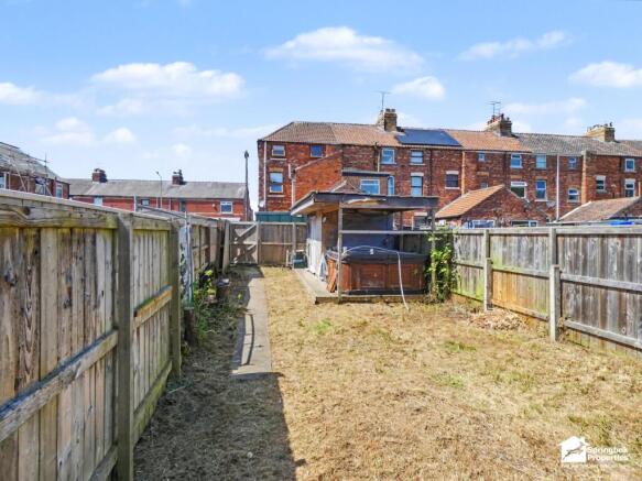 4 bed Terraced for sale Image 11