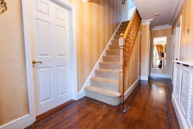 22 Beaminster Rd 1.jpg