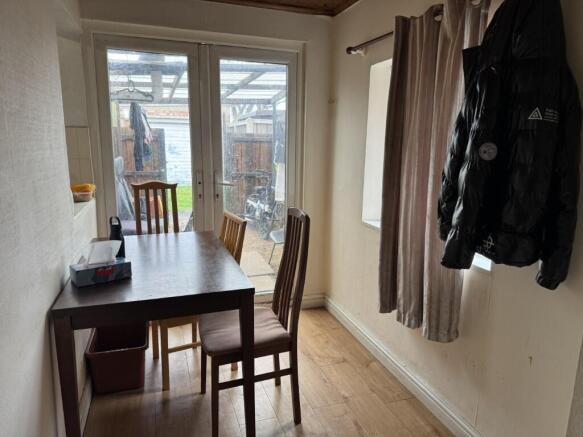 2  Medium  T202603101630.jpg