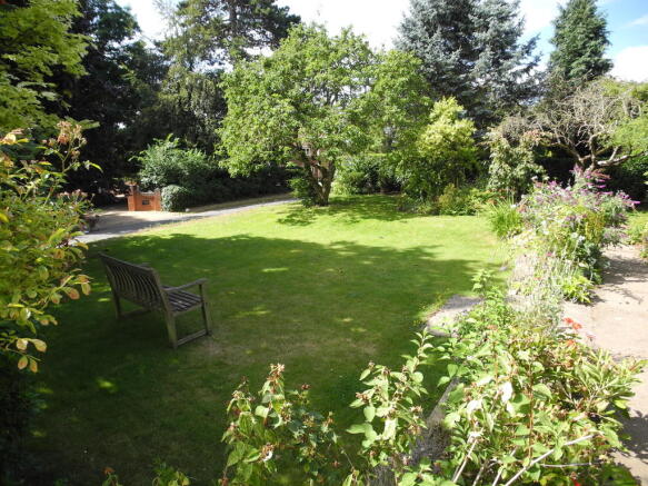 Photo 21
