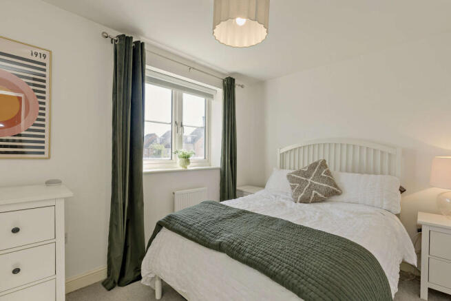3 bed Town House for sale Image 6