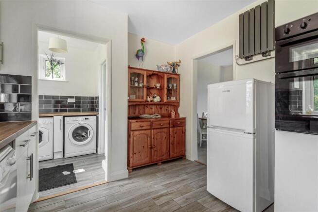 Kitchen/Utility Room