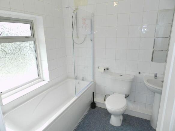 3 bed Semi-Detached for sale Image 7