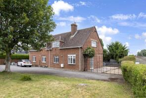 2, Thornhill Cottages, Thornhill Road, Stalbridge DT10 2PS
