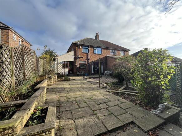 3 bed Semi-Detached for sale Image 11