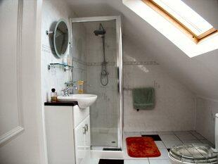 En-suite shower room