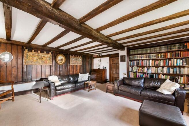 4 bed Detached for sale Image 11