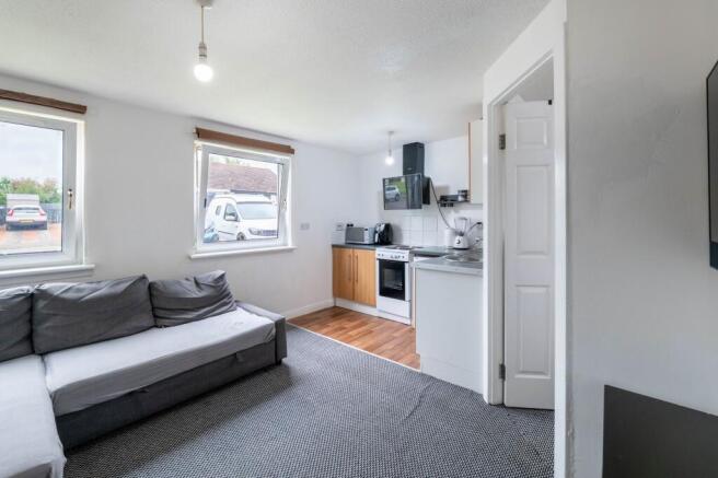 Lounge/Kitchen