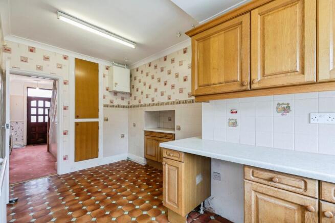 3 bed Semi-Detached for sale Image 2