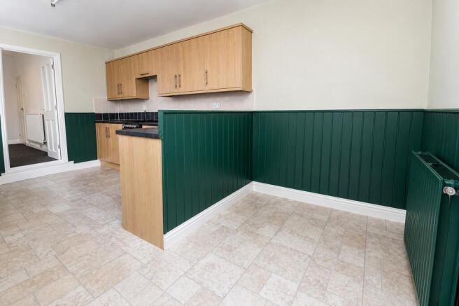 3 bed Terraced for sale Image 8