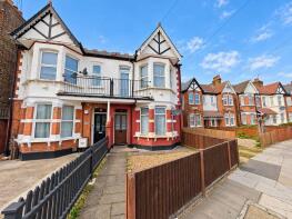 First Floor Flat, 51, Dormers Wells Lane, Southall UB1 3HX
