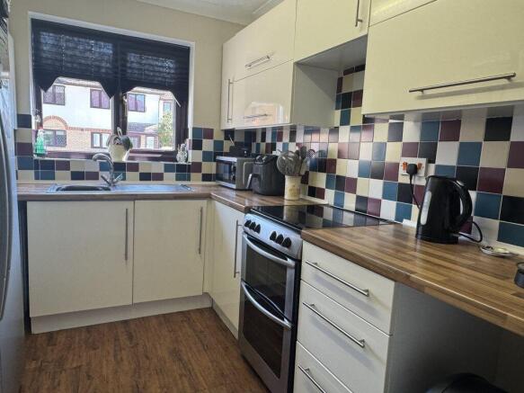 Sycamore Close, Woodlands, Sandford, Wareham photo 4