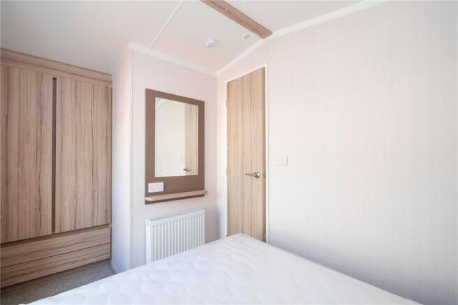 2 bed Detached for sale Image 5