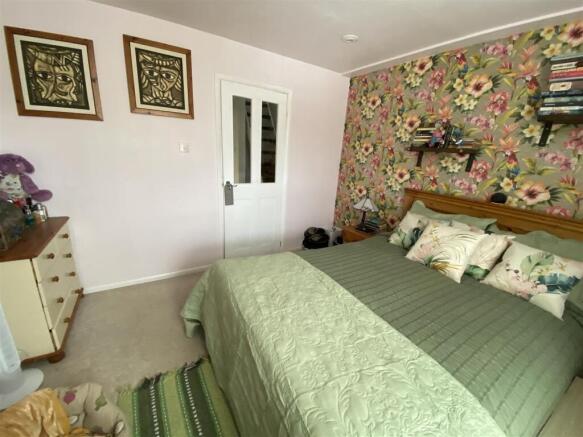 Bedroom no.1 front double: