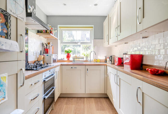 1334443-7-6899c79...