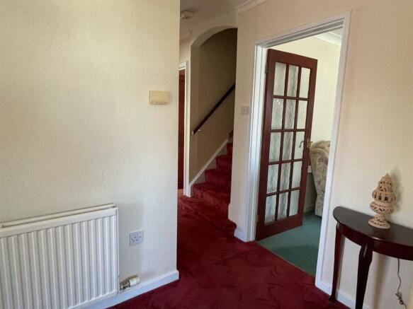 Hallway.jpg
