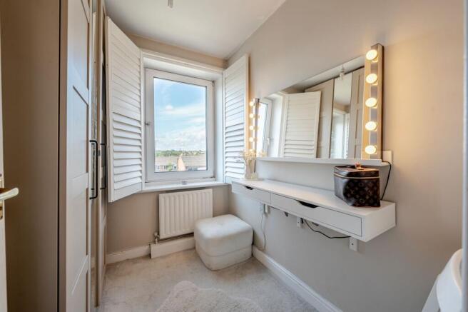 3 bed Terraced for sale Image 12