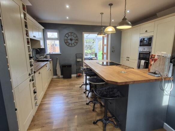 Kitchen/Family Room