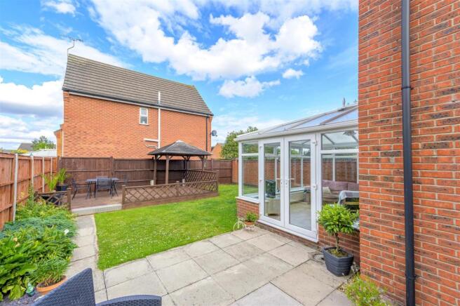 Patio & Garden