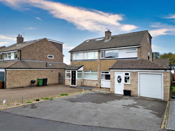 3-bed semi-detached on Sunningdale Walk, Alwoodley, Leeds, LS17 7SG, £435,000