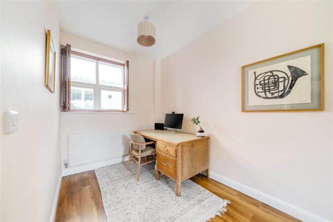 3 bed Terraced for sale Image 12
