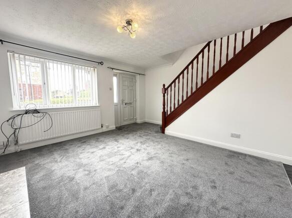 3 bed Town House to rent Image 9