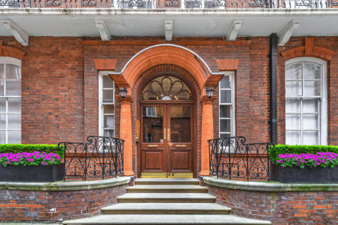 Kensington Gore, South Kensington, London, SW7